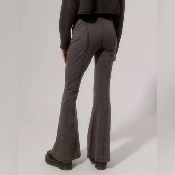 Urban Outfitters grey seamed flare leggings, small - Picture 2 of 7